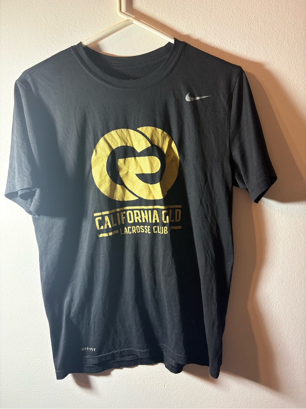 Nike Dri-FIT California Gold Lacrosse Club Black Gold T Shirt Size Medium